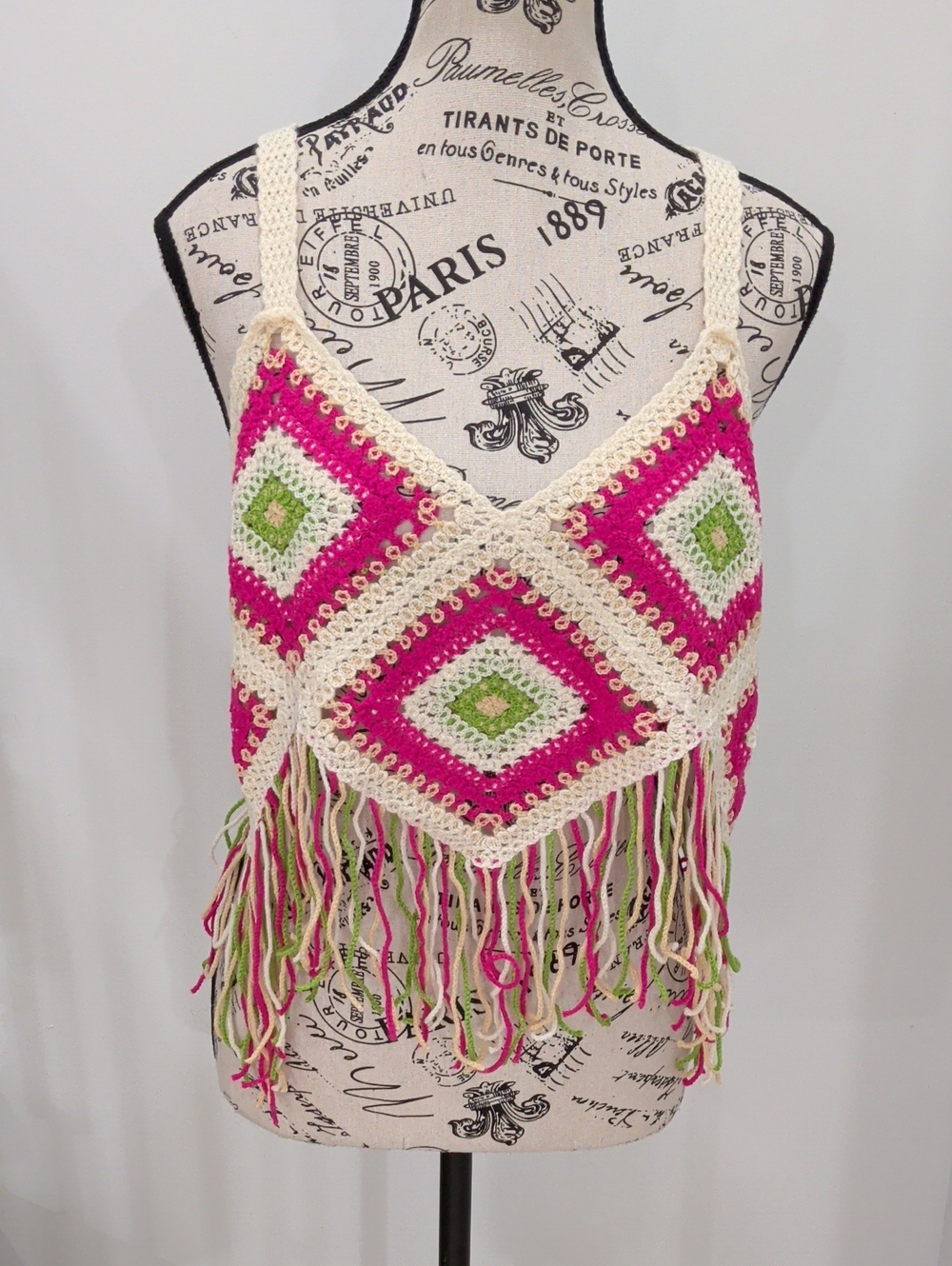 VERY J | Women's Multicolor Fitted Fringe Cropped Crochet Crop  Top